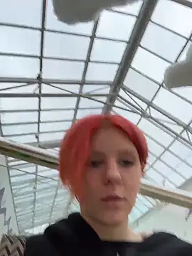 NinaParri online show from 6, 5, 2026