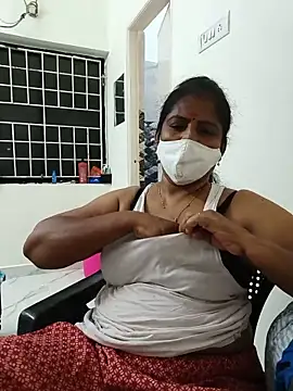 Snapshot of tamil_manjalmaami chatting on 18, 5, 2026 tamil manjalmaami online show from 18, 5, 2026