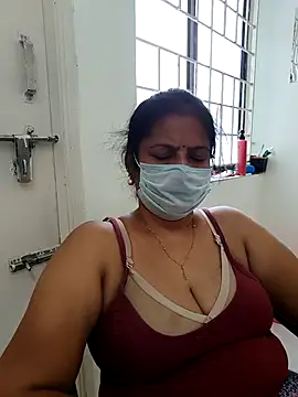 Snapshot of tamil_manjalmaami chatting on 13, 6, 2026 tamil manjalmaami online show from 13, 6, 2026