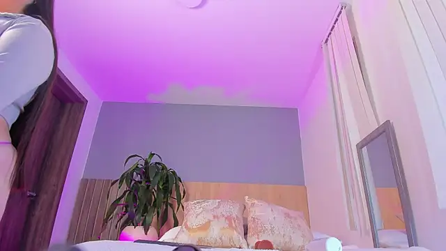 Snapshot of goddess_curvyy chatting on 8, 5, 2026 goddess curvyy online show from 8, 5, 2026
