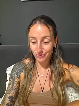 NicoleKaiser online show from 28, 5, 2026