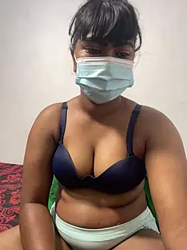 Snapshot of honeyi_babe chatting on 4, 8, 2026 honeyi babe online show from 4, 8, 2026