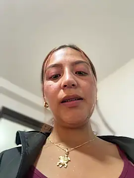 Snapshot of Queen_Scatlett chatting on 30, 4, 2026 Queen Scatlett online show from 30, 4, 2026