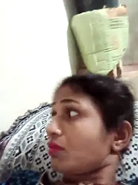 Snapshot of Leelaaji chatting on 7, 4, 2026 Leelaaji online show from 7, 4, 2026