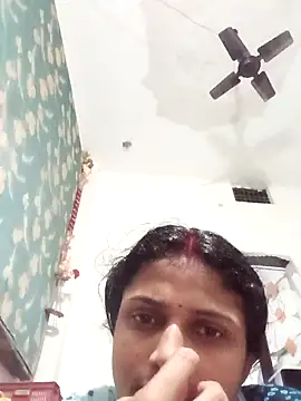 Snapshot of Leelaaji chatting on 23, 4, 2026 Leelaaji online show from 23, 4, 2026