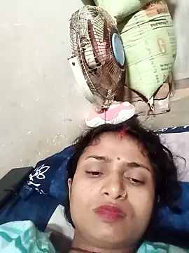 Snapshot of Leelaaji chatting on 25, 4, 2026 Leelaaji online show from 25, 4, 2026