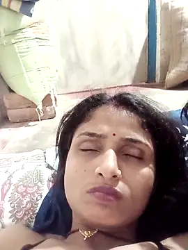 Snapshot of Leelaaji chatting on 3, 5, 2026 Leelaaji online show from 3, 5, 2026