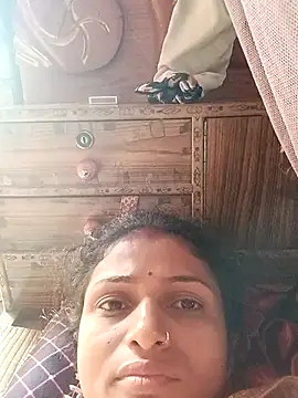 Snapshot of Leelaaji chatting on 14, 5, 2026 Leelaaji online show from 14, 5, 2026