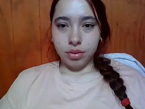 Snapshot of Annisof000 chatting on 23, 3, 2026 Annisof000 online show from 23, 3, 2026