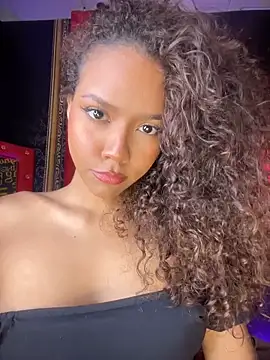 Snapshot of CurlyOopsieXXX chatting on 9, 6, 2026 CurlyOopsieXXX online show from 9, 6, 2026