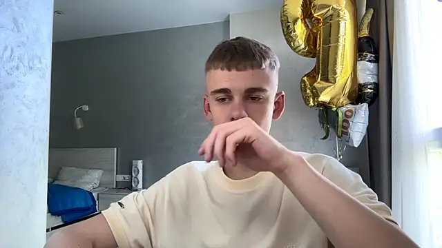 Snapshot of SoloFury chatting on 24, 5, 2026 SoloFury online show from 24, 5, 2026