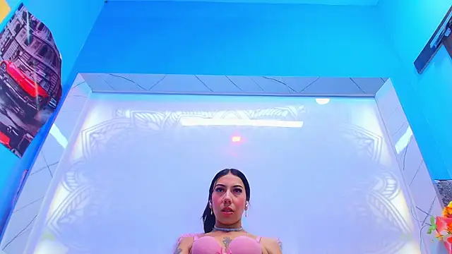 Alessia Clarky online show from 10, 4, 2026