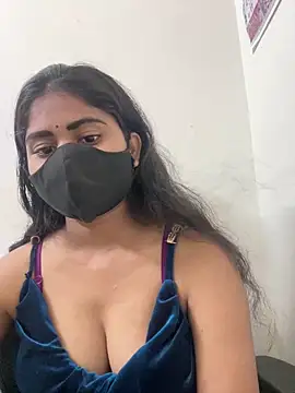sexy-riyaa43 online show from 31, 3, 2026