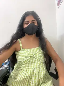 sexy-riyaa43 online show from 27, 4, 2026