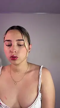 irispink  online show from 22, 3, 2026