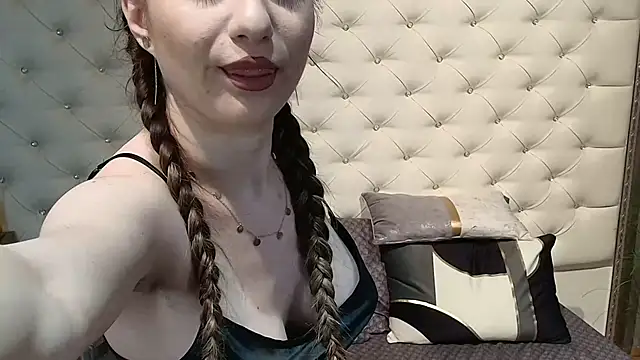 AmiellaRose online show from 28, 3, 2026