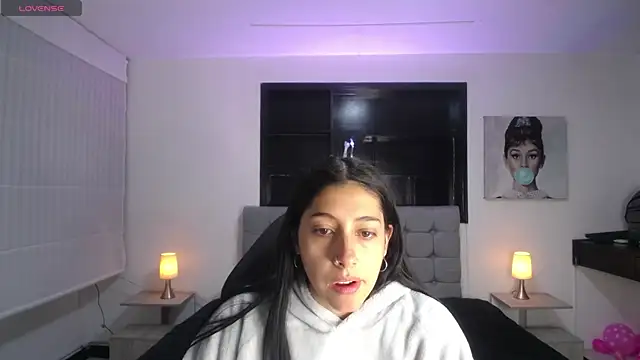 Snapshot of Melannyy_V chatting on 31, 5, 2026 Melannyy V online show from 31, 5, 2026