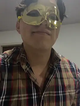 jovenguapo31 online show from 18, 3, 2026