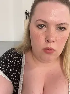 Snapshot of MaschaMangold chatting on 2, 7, 2026 MaschaMangold online show from 2, 7, 2026