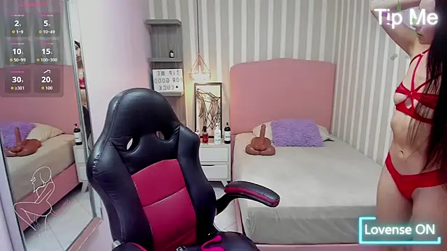 LIZZY VALL online show from 30, 5, 2026