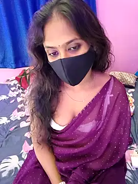Snapshot of Lena_mahiyaa chatting on 3, 4, 2026 Lena mahiyaa online show from 3, 4, 2026