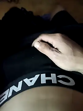 Snapshot of andriws15 chatting on 19, 3, 2026 andriws15 online show from 19, 3, 2026