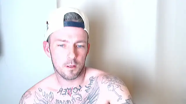 SkylarrGrey online show from 23, 3, 2026