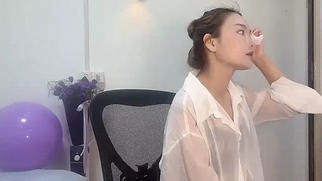 leilei998 online show from 10, 4, 2026