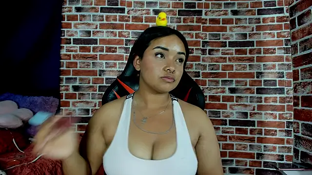 Snapshot of SofiiaCutee chatting on 20, 5, 2026 SofiiaCutee online show from 20, 5, 2026