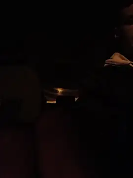 Snapshot of Skinboy06 chatting on 15, 5, 2026 Skinboy06 online show from 15, 5, 2026