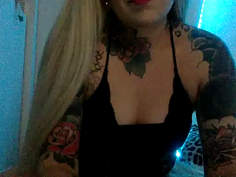 Cherrybabyxxx online show from 17, 4, 2026