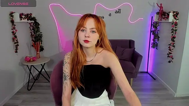 MiaSensitive online show from 27, 3, 2026