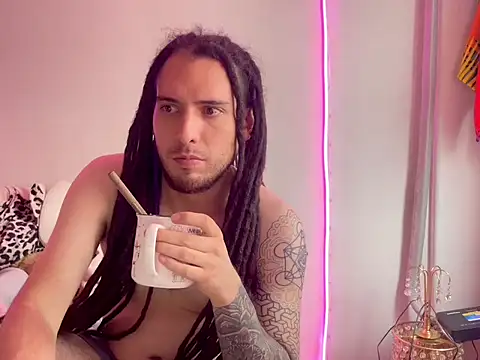 Snapshot of DreadObsessionxX chatting on 30, 6, 2026 DreadObsessionxX online show from 30, 6, 2026