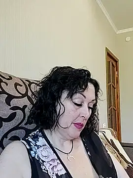 HelgaDennis online show from 26, 5, 2026
