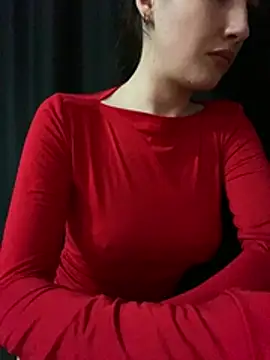 shrie beverlyy045 online show from 11, 4, 2026