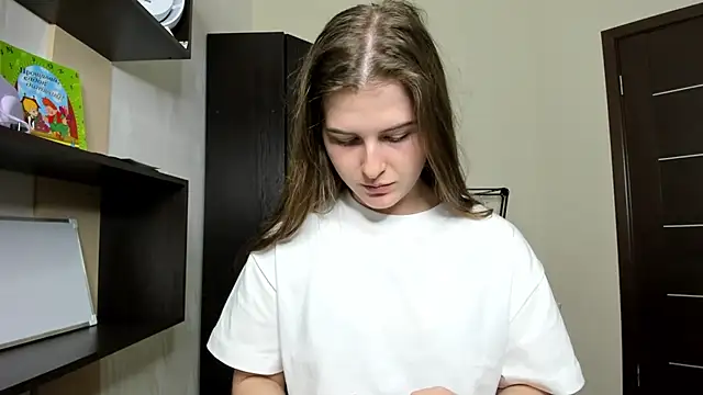 OhMyAlice online show from 18, 4, 2026
