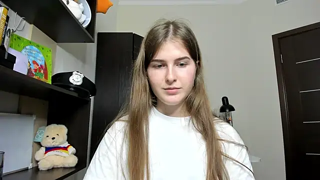 OhMyAlice online show from 30, 4, 2026