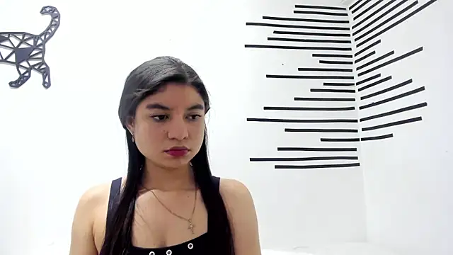 Snapshot of LindaCatalina_ chatting on 27, 5, 2026 LindaCatalina online show from 27, 5, 2026