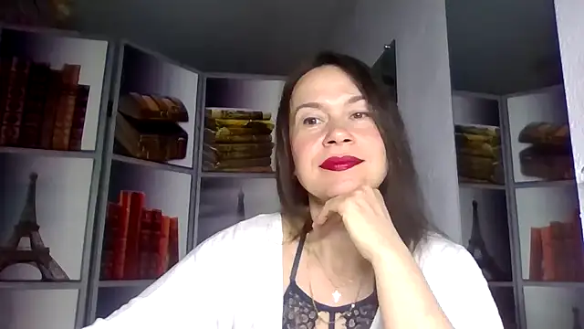 Selena Moo online show from 26, 3, 2026