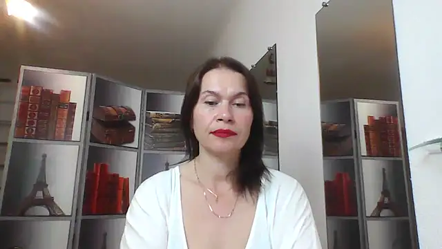 Selena Moo online show from 19, 6, 2026