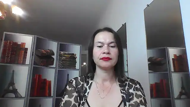 Snapshot of Selena_Moo chatting on 22, 7, 2026 Selena Moo online show from 22, 7, 2026