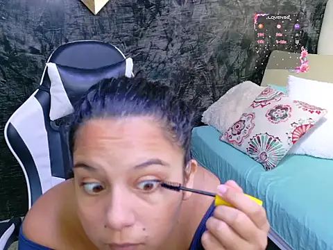 Snapshot of Shadai_Ross chatting on 16, 5, 2026 Shadai Ross online show from 16, 5, 2026