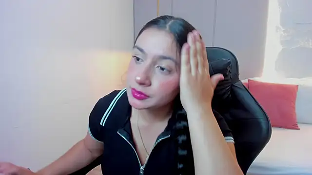 Snapshot of kira_relish chatting on 29, 6, 2026 kira relish online show from 29, 6, 2026