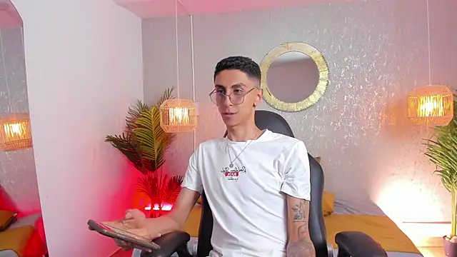 Snapshot of Gio_carangi chatting on 24, 5, 2026 Gio carangi online show from 24, 5, 2026