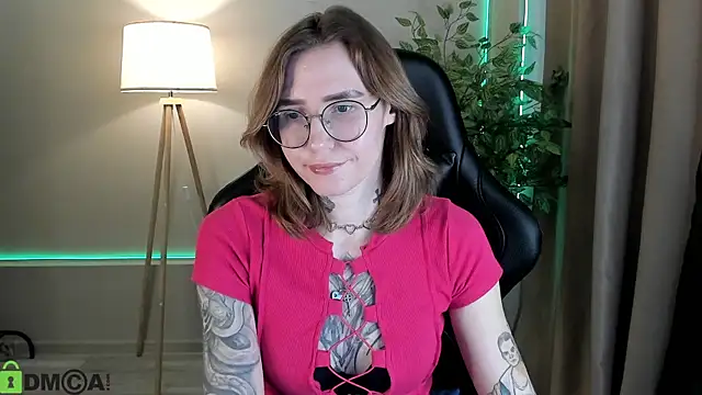 Misha Moss online show from 23, 3, 2026