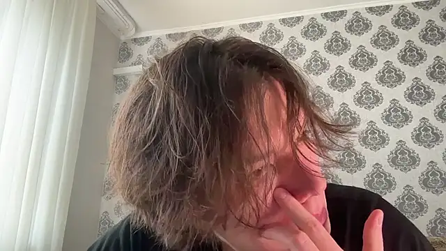 Snapshot of tomasdickpick chatting on 13, 4, 2026 tomasdickpick online show from 13, 4, 2026