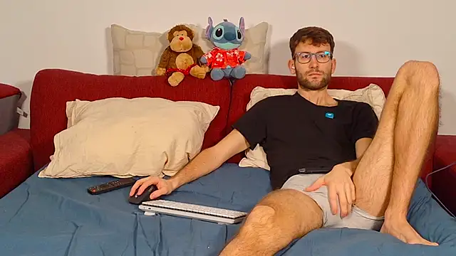 Snapshot of SoloUno0 chatting on 7, 5, 2026 SoloUno0 online show from 7, 5, 2026