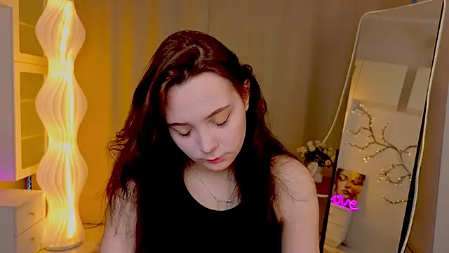 Snapshot of KaraNeagle chatting on 6, 5, 2026 KaraNeagle online show from 6, 5, 2026