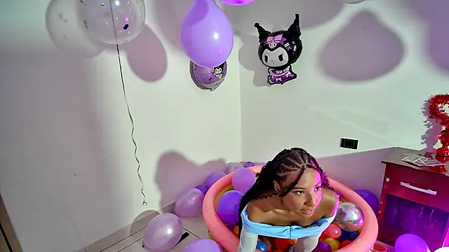 Ellie Cute7 online show from 13, 6, 2026