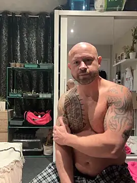 PeachyBlondieandThongman online show from 21, 3, 2026